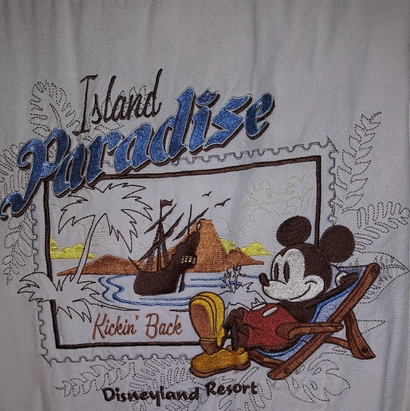 Disney Other - Mens XXL. Disneyland resort.   Button up